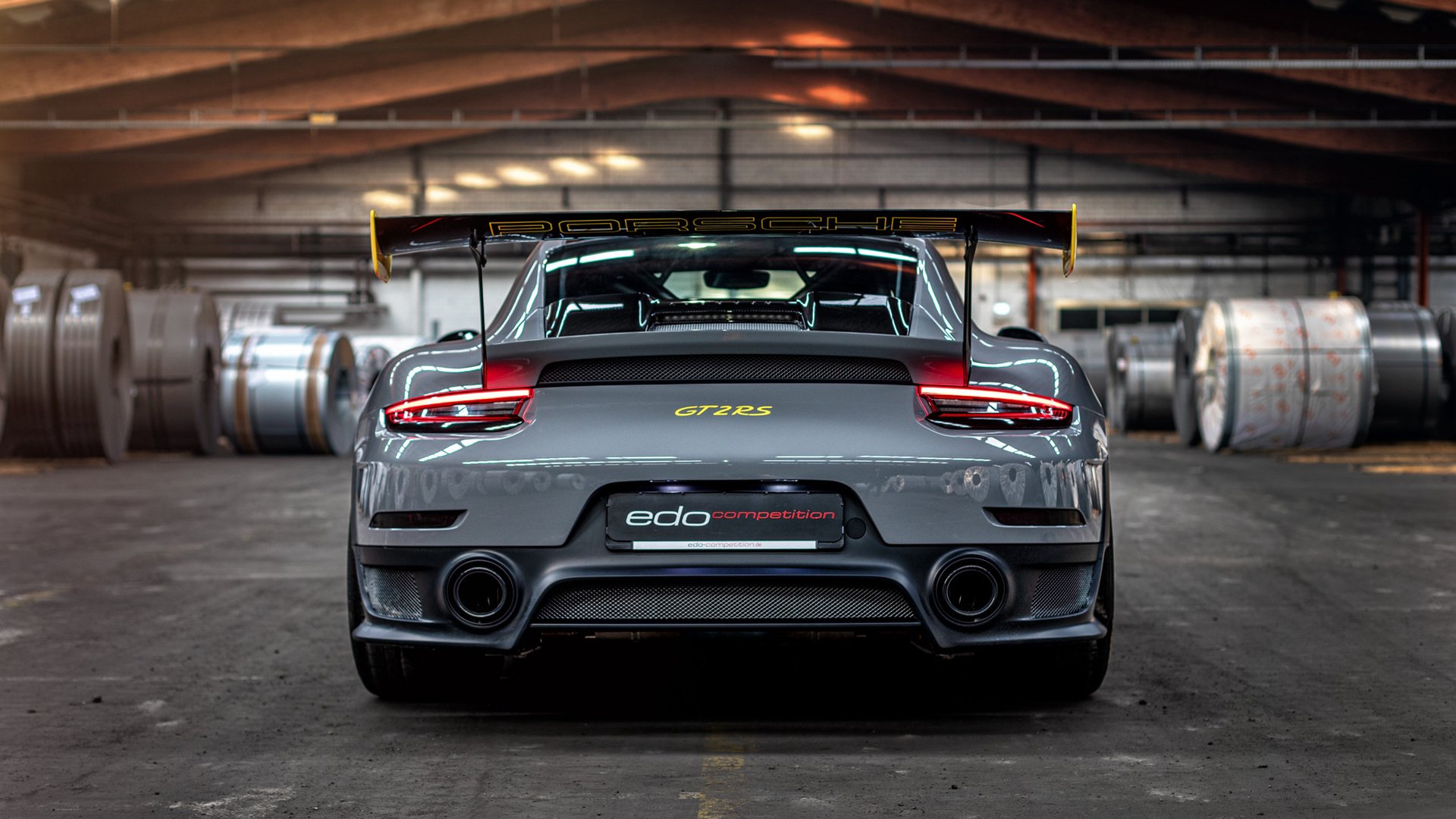 冰岛队逆转胜出，芬兰队门庭若市，芬兰冰球队