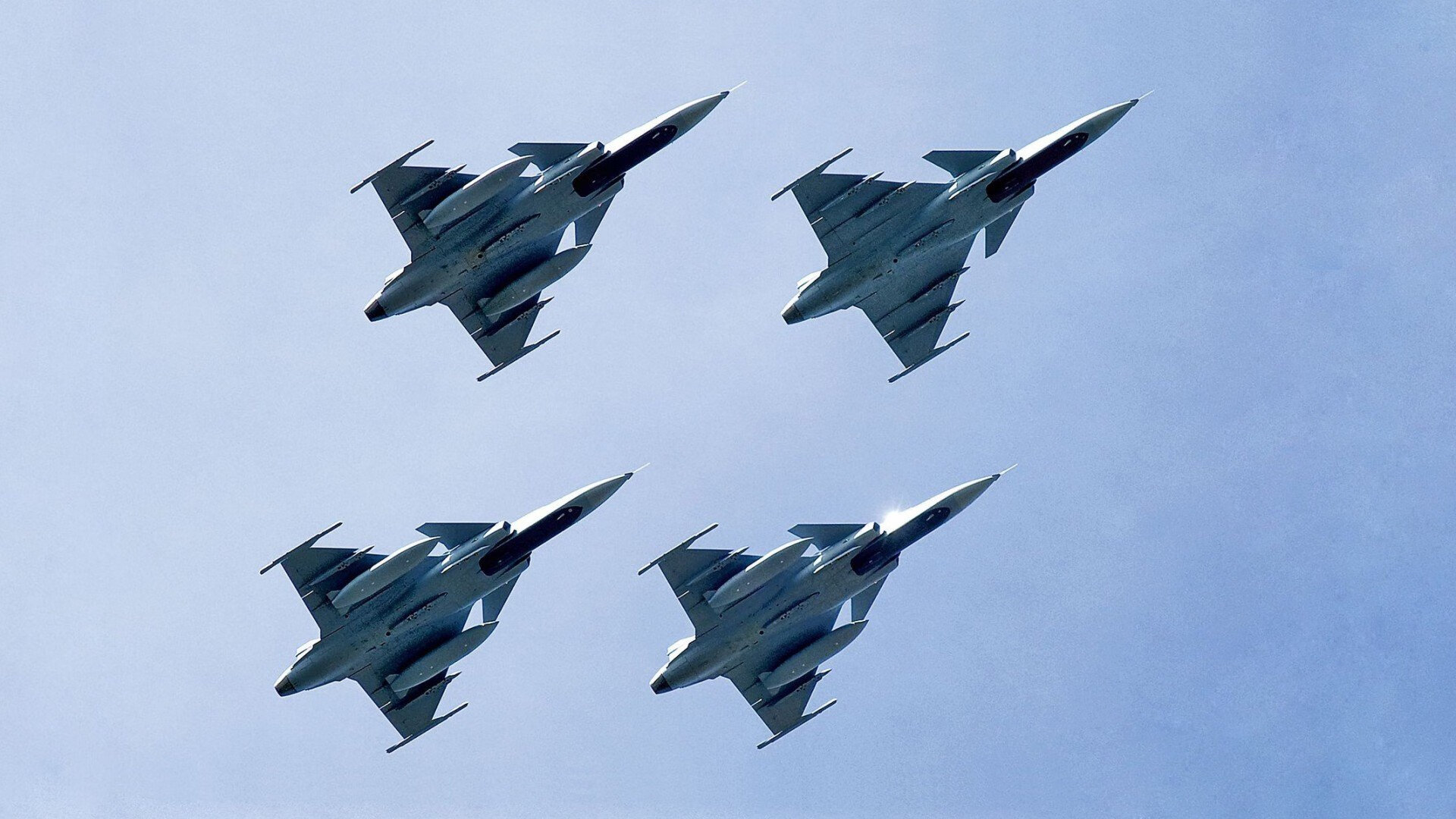 AYX GAME-豪门球队在锦标赛中大放异彩，取得辉煌胜利，豪门球员