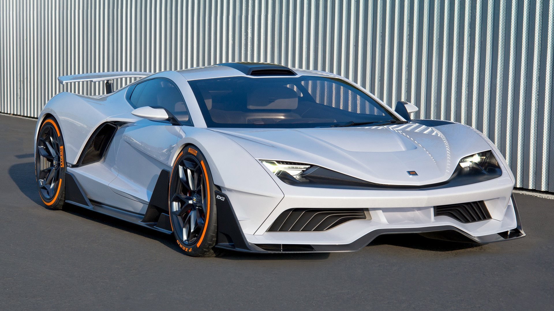 超级对决精彩上演，球员们在场上全力以赴，超级对决下载安装