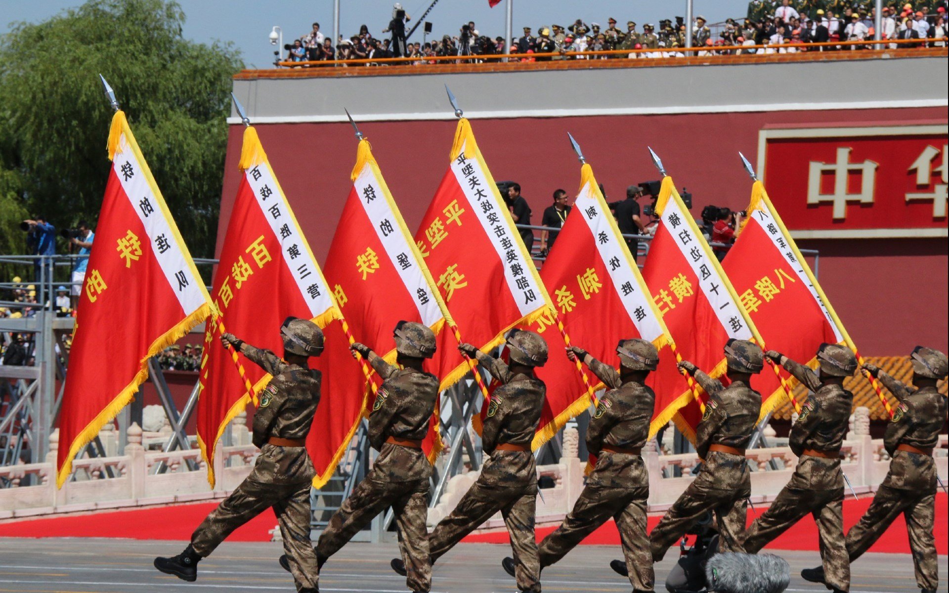 爱游戏app-高控球打法是否削弱边路宽度利用效率，高控线什么意思