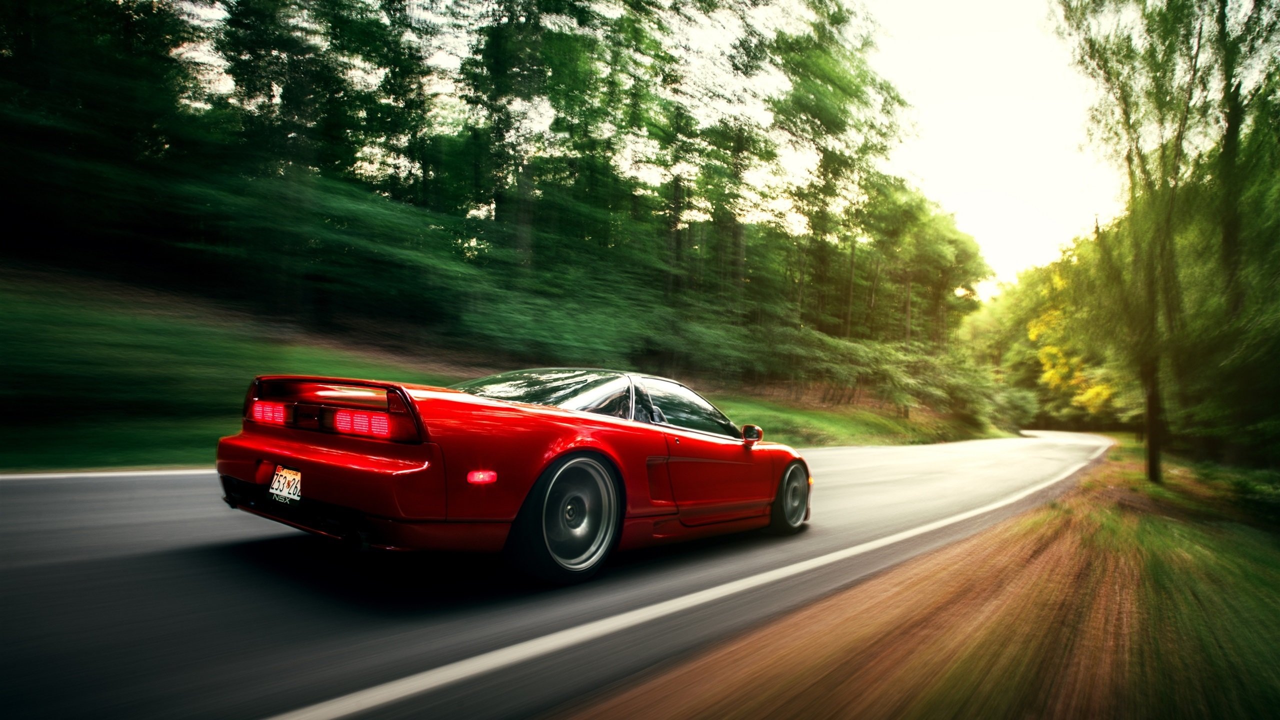 爱游戏体育-詹姆斯纪录片首映现场星光熠熠，詹姆斯纪录片2016